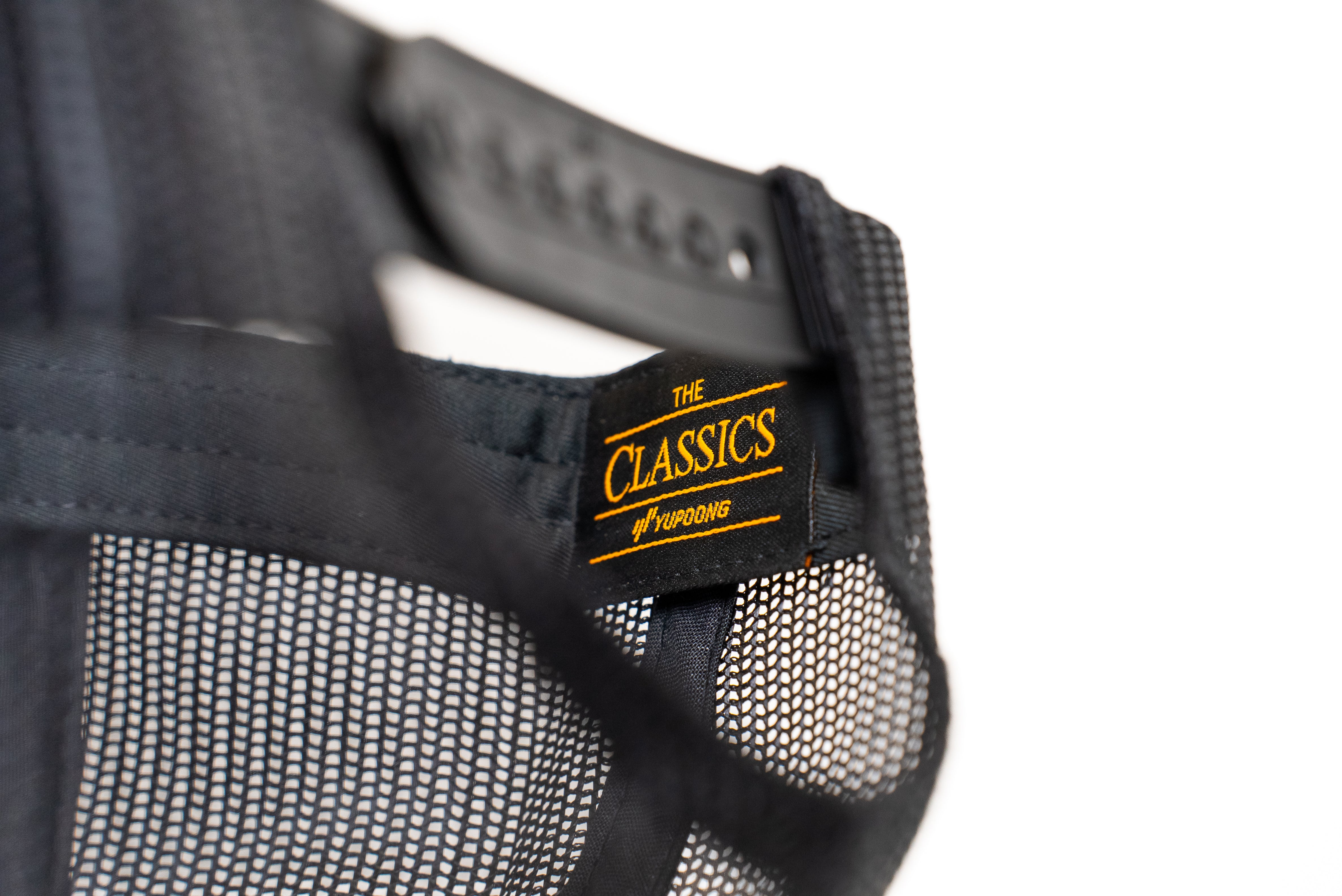 ARMOR VISION TRUCKER CAP BLACK ONE SIZE