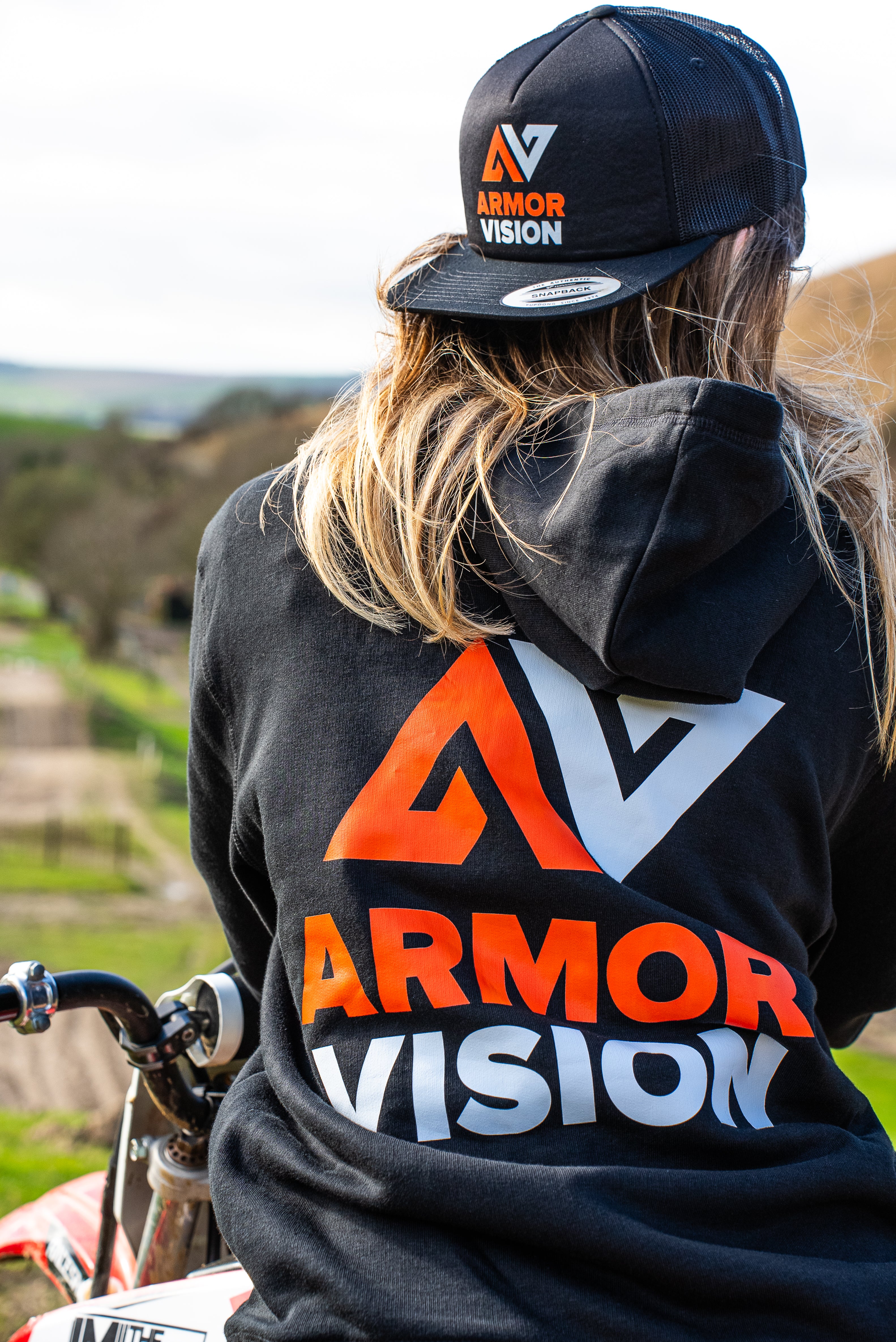 ARMOR VISION HOODY BLACK
